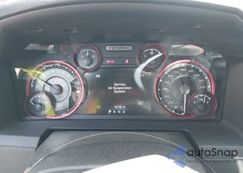 2015 Ram 1500 Rebel из США, поврежденный, VIN 1C6RR7YT0FS751334